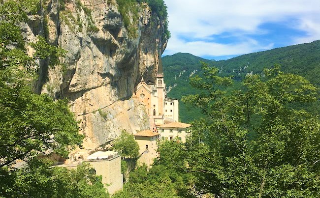 Santuario Madonna della Corona