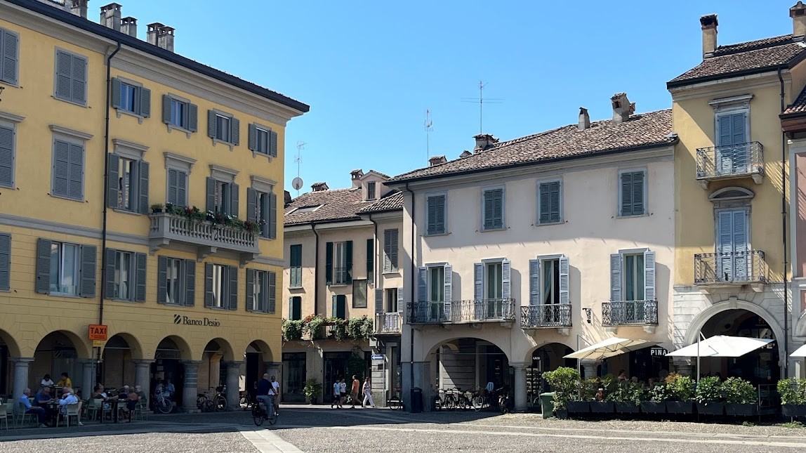 Piazza della Vittoria i Lodi